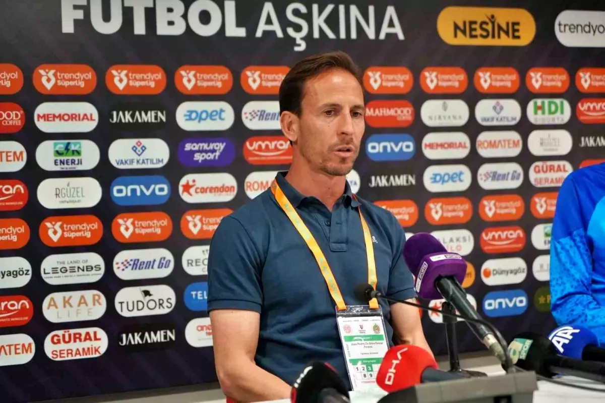 Alanyaspor, Antalyaspor’a Mağlup oldu