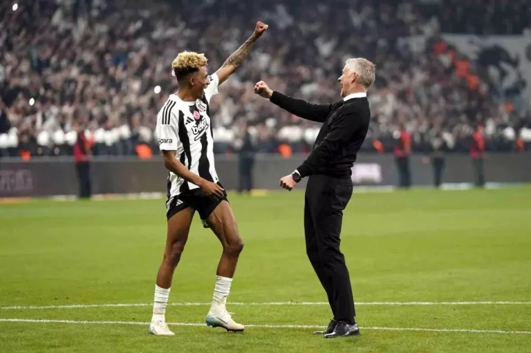 Beşiktaş, Galatasaray’ı 2-1 Yendi