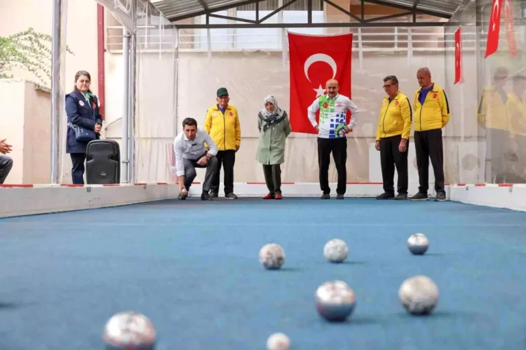 Bilecik Huzurevi’nde Bocce keyfi