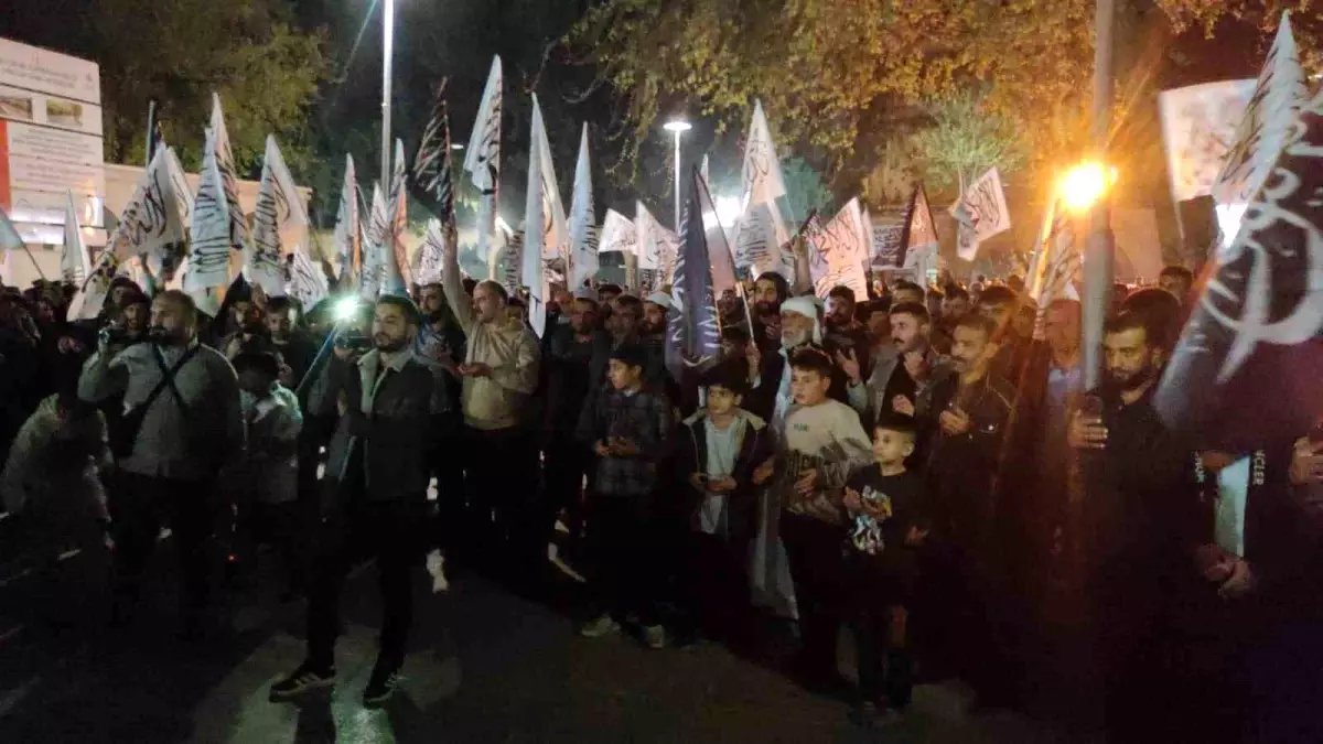 Kadir Gecesi’nde Gazze İçin Dua