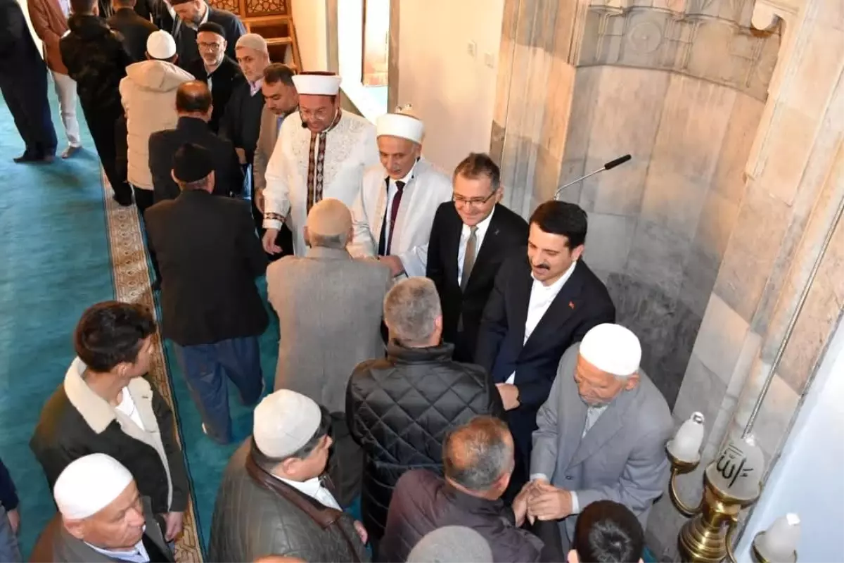Karapınar’da Ramazan Bayramı Bayramlaşma Programı Düzenlendi