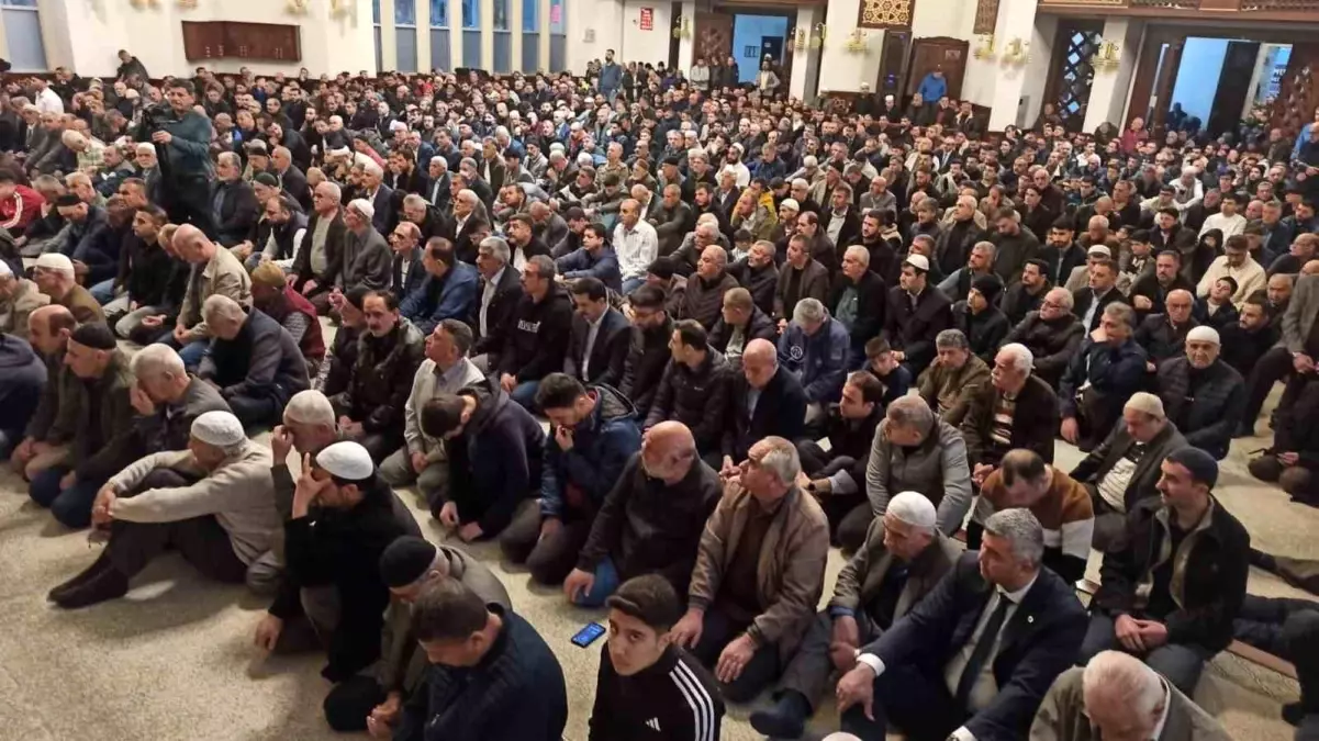 Malatya’da Bayram Namazı ve Kardeşlik Vurgusu