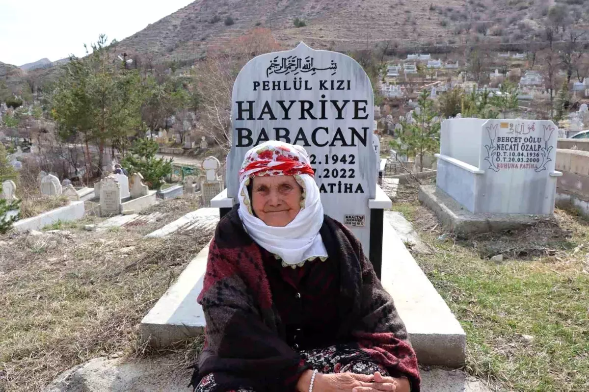 Oltu’da Bayram Mezarlık Ziyaretleri