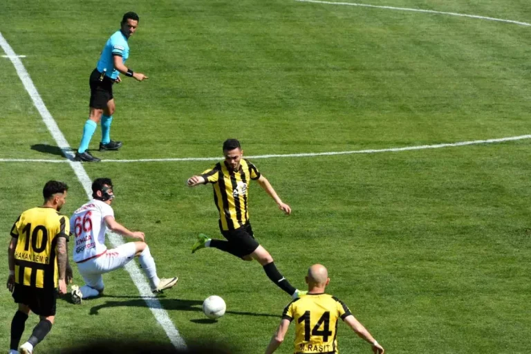 Aliağaspor FK, Yozgat Belediyespor’u 5-2 Yenerek 3 Puanı Kazandı