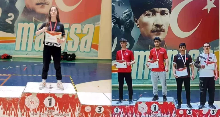 Bayburtlu Öğrenciler Bilek Güreşinde Türkiye Üçüncüsü