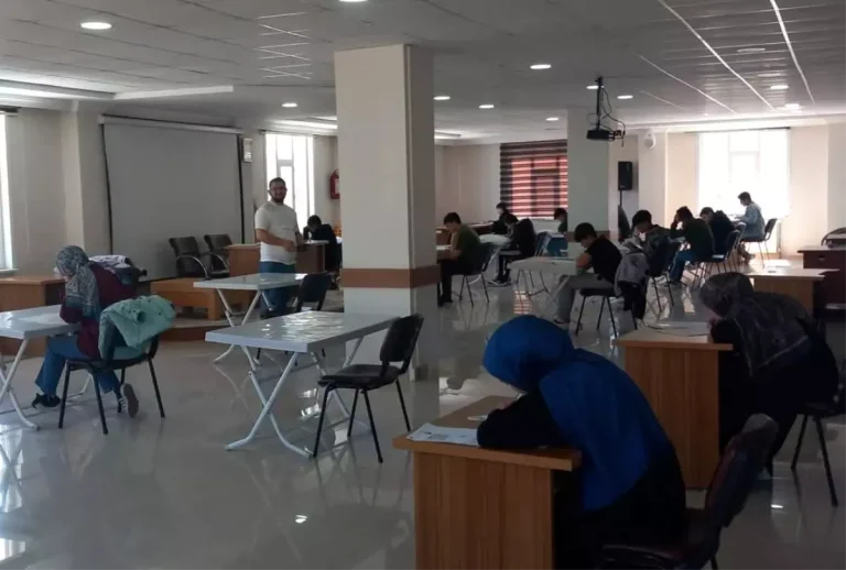 Bozkır’da Umre Ödüllü Bilgi Yarışması