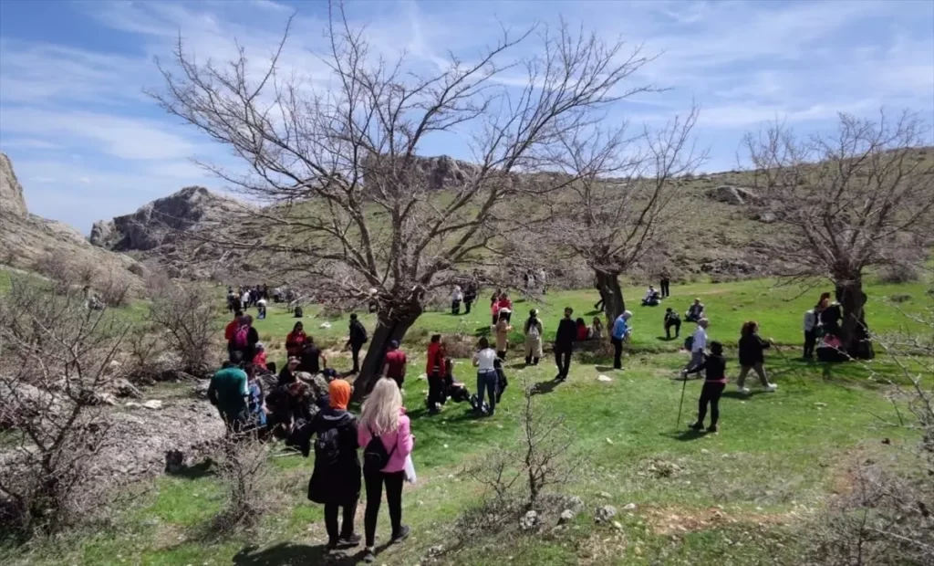 Elazığ’da Doğa Yürüyüşü