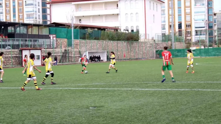 Elazığ’da Futbol Yarı Finalleri Tamamlandı