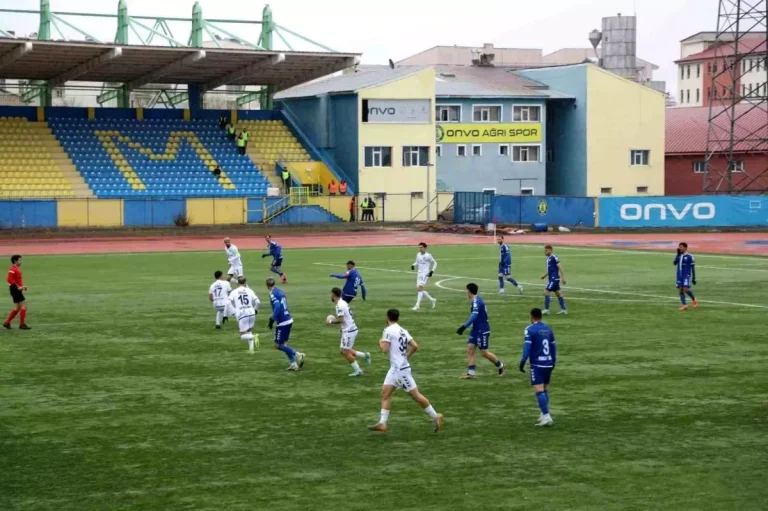 Erciyes 38 FK Beraberlikle Döndü