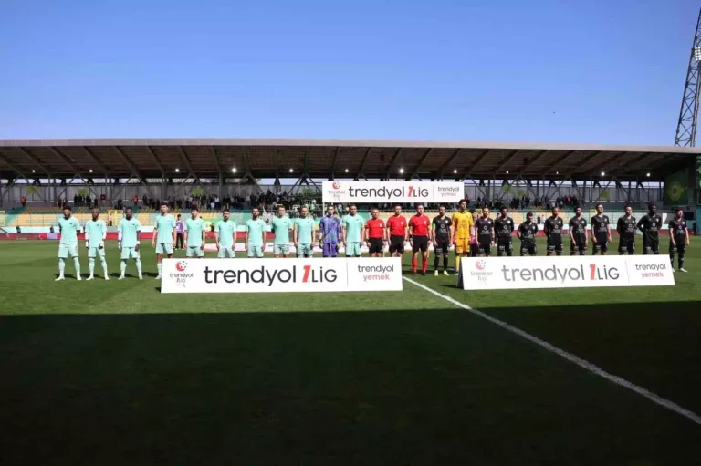 Esenler Erokspor, Kocaelispor’u 3-1 Yendi
