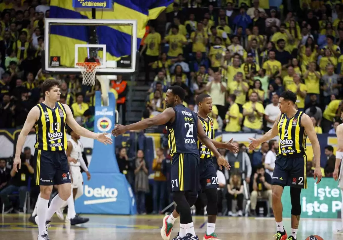 Fenerbahçe Beko’dan Paris Basketbol’a Fark