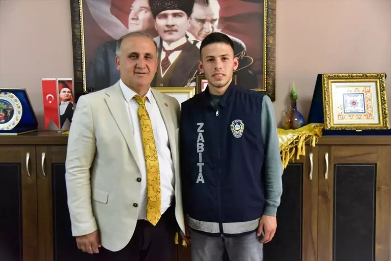 Futbola Ara Veren Oyuncu Zabıta Oldu
