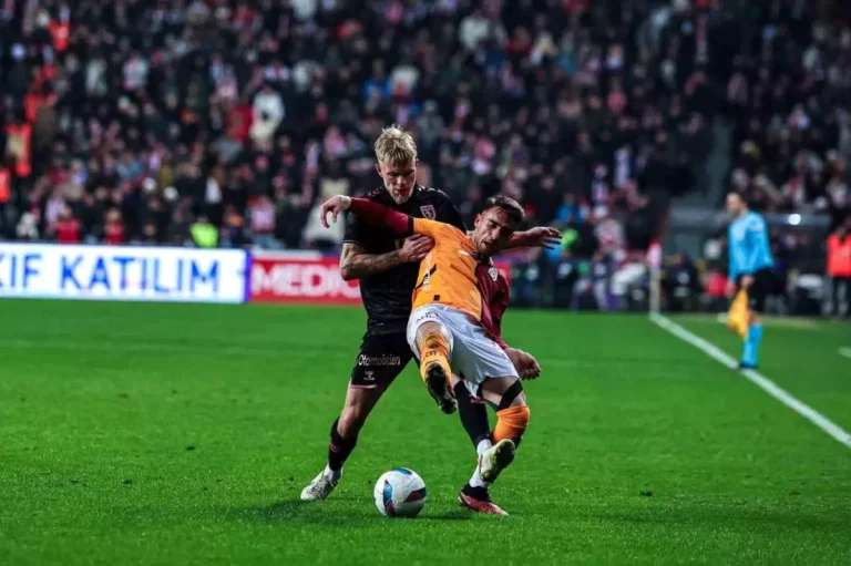 Galatasaray İlk Yarıda Önde