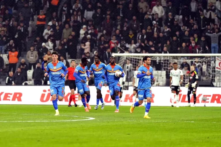 Göztepe, Beşiktaş Önünde Galibiyet Arıyor