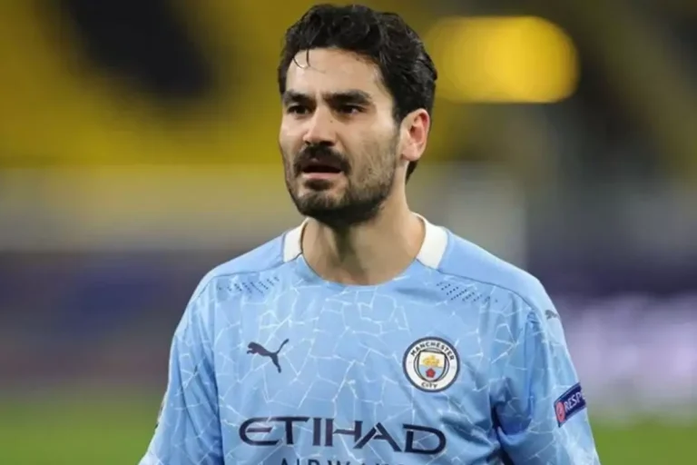 İmzayı attı bile! İlkay Gündoğan’dan Galatasaray’a kötü haber