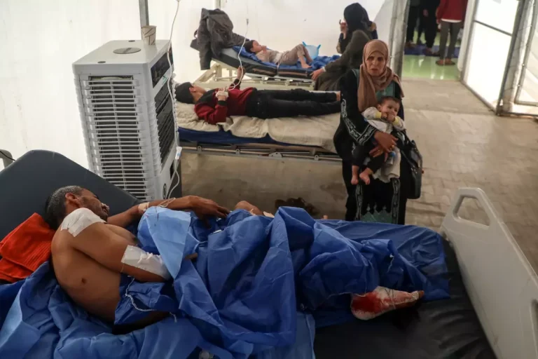 İsrail Gazze’deki Hastaneye Saldırı Düzenledi