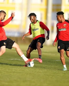 Kayserispor Rizespor’u Ağırlıyor