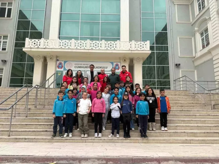 Kırşehirli Öğrencilerden Filistin’e Destek