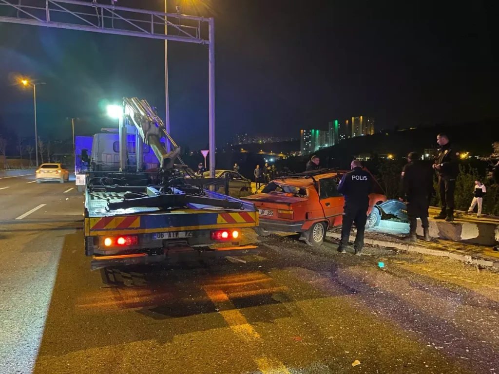 Mamak’ta Trafik Kazası: 6 Yaralı