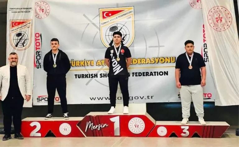 Manisa Havalı Silahlar Şampiyonası’nda Başarı Elde Etti