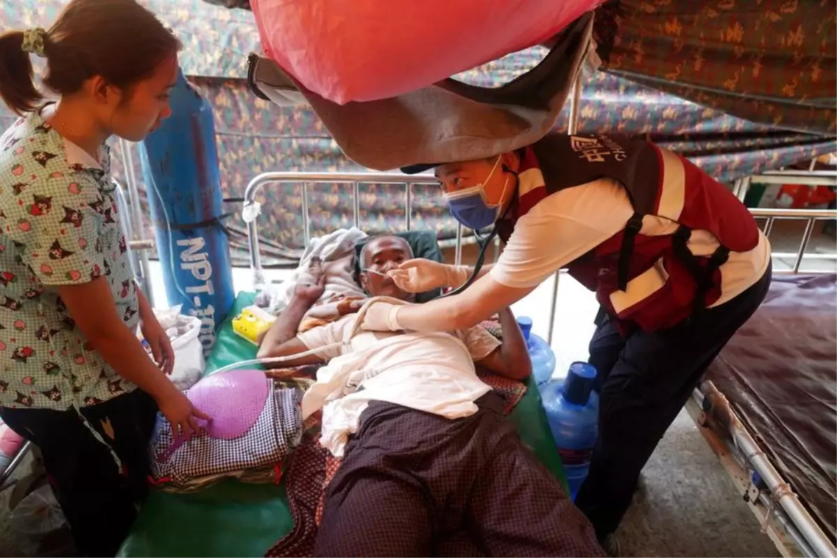 Myanmar’daki Depremde Çin’den Kurtarma Ekipleri