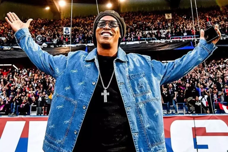 Ronaldinho’dan “Sana en çok benzeyen futbolcu kim?” sorusuna bomba yanıt