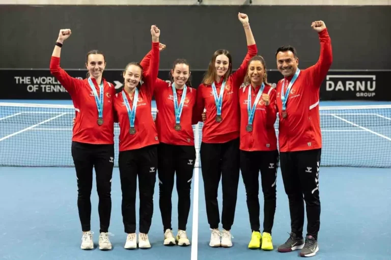 Türkiye Kadın Tenis Takımı Tarih Yazdı