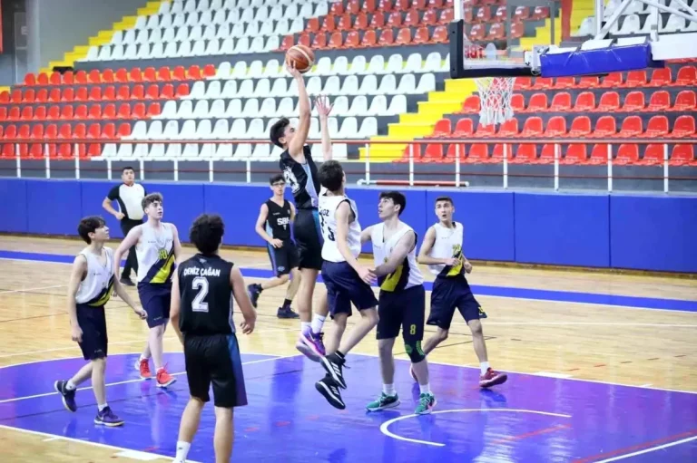 U-16 Basketbol Şampiyonası Denizli’de