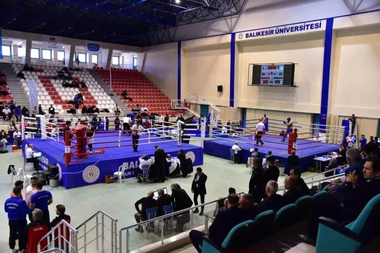 Üniversiteler Kick Boks Şampiyonası Gerçekleşti