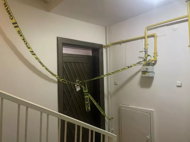 Yazılımcının, evinde havalandırma boşluğunda parçalanmış cesedi bulundu